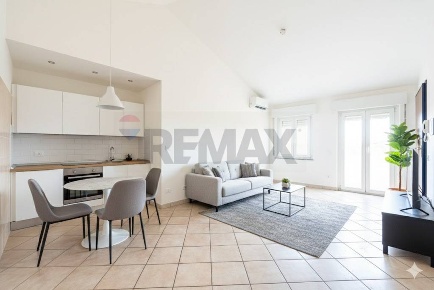 Foto Appartamento a Capoterra Centro di 68 m² con 3 locali in vendita