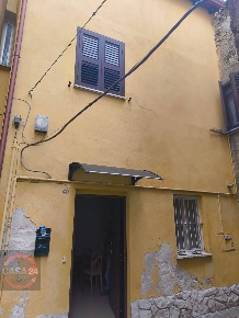 Foto Casa indipendente in via del merangolo, Velletri di 88 m² con 4 locali