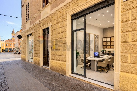 Foto Negozio in Via Cavedoni 5, Sassuolo Centro di 69 m² in vendita