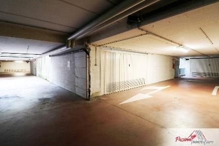 Foto Posti auto in Via Ca' Di Cozzi 8, Verona Ponte Crencano di 27 m²