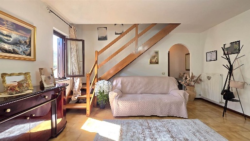 Foto Appartamento in Via Vesuvio  19, Viterbo Pallone di 108 m² in vendita