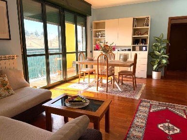 Foto Appartamento in Via Montello  53, Rescaldina di 98 m² con 3 locali