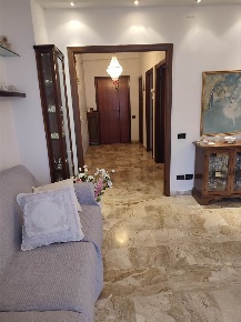 Foto Appartamento a Ancona Cavour di 130 m² con 5 locali in vendita