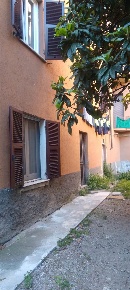 Foto Magazzino a La Spezia Kennedy - Mazzetta di 42 m² con 1 locali