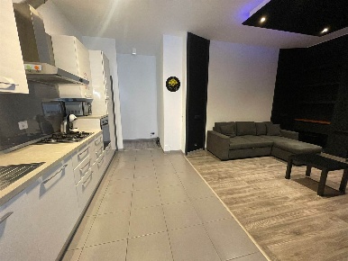 Foto Appartamento in VIA DEI CORAZZIERI 47, Roma di 82 m² con 3 locali