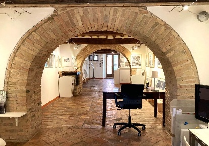 Foto Attività commerciale a San Quirico d'Orcia Centro di 59 m² in vendita