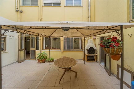 Foto Appartamento a Monserrato di 124 m² con 3 locali in vendita