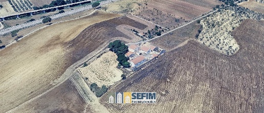 Foto Agriturismo in STRADA STATALE 99, Altamura di 340 m² con 1 locali