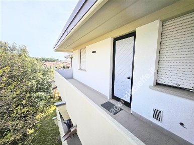 Foto Appartamento a Massa Ronchi - Poveromo di 75 m² con 4 locali