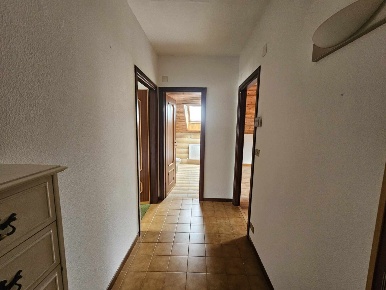 Foto Appartamento in Via IV novembre 2A, Montoggio Centro di 72 m²