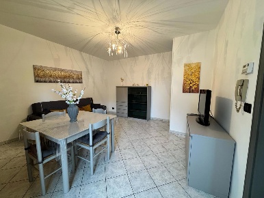 Foto Appartamento in Via Nazionale Adriatica 143, Roseto degli Abruzzi