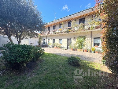 Foto Casa indipendente in Via San Luigi Gonzaga 11, Busto Arsizio Sacconago