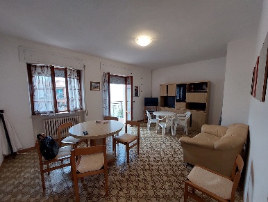 Foto Appartamento in Via Messina 9, Tortoreto Tortoreto Lido di 110 m²