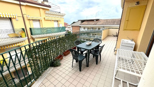 Foto Appartamento in Via Guido Gozzano 14, Tortoreto Tortoreto Lido