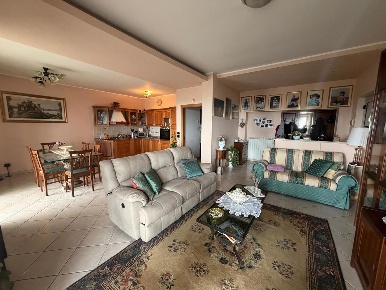 Foto Appartamento in Via Martin Luther King 3, Tortoreto Colle Luna