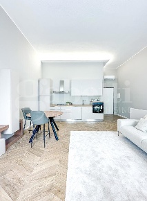 Foto Loft in Via Residenza Mestieri 5, Segrate Milano Due di 65 m²