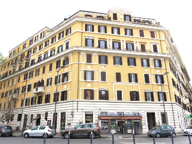 Foto Negozio in Carso, Roma Mazzini - Delle Vittorie di 34 m² con 2 locali