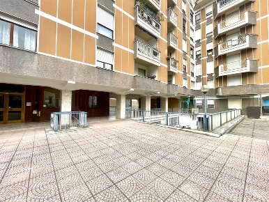 Foto Appartamento a Varese di 70 m² con 2 locali in vendita