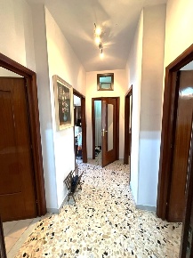 Foto Appartamento in Via Piemonte 28, Modugno di 118 m² con 3 locali