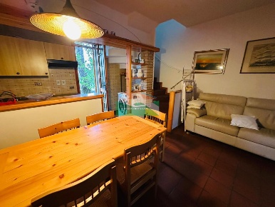 Foto Villa a schiera in Viale dei Larici, Ravenna di 90 m² con 4 locali