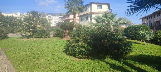 Foto Appartamento a Giardini-Naxos Centro di 48 m² con 2 locali in vendita