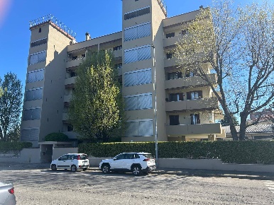 Foto Appartamento in Via Don Mezzera, Nova Milanese di 85 m² con 3 locali