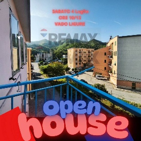 Foto Appartamento in Via Piave 246, Vado Ligure Valle Di Vado di 85 m²