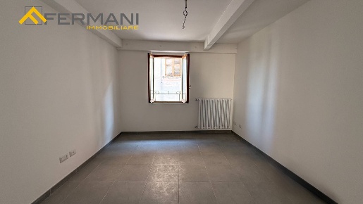 Foto Appartamento a Ascoli Piceno di 87 m² con 4 locali in vendita