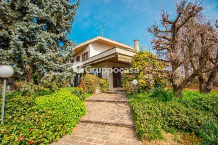 Foto Case semi ndipendenti in Silvio Pellico 20, Robecchetto con Induno