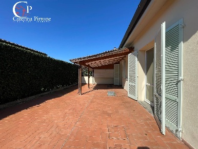 Foto Casa indipendente in Via Di Castello 15, Firenze Castello di 170 m²