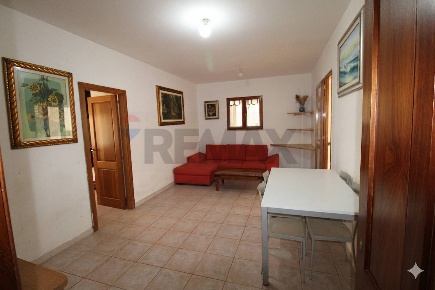 Foto Appartamento in via Aldo Moro, Carloforte di 62 m² con 3 locali