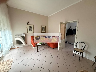 Foto Appartamento in Via Mangionello 31, Maglie di 90 m² con 4 locali