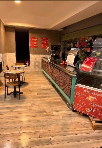 Foto Attività commerciale in Piazza Giuseppe Garibaldi 11, Trieste