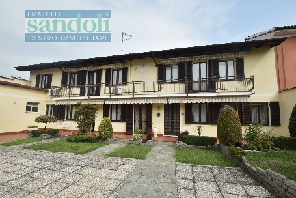 Foto Casa indipendente in Vicolo Santa Caterina, Asigliano Vercellese