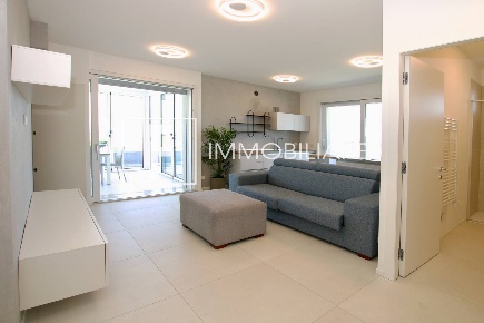 Foto Appartamento in Via Olanda, Jesolo Lido Est di 110 m² con 4 locali