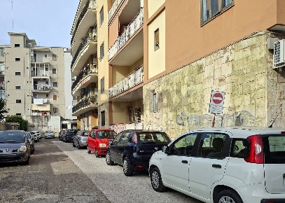 Foto Appartamento in Via Giuseppe Saverio Poli 21/a, Bari Picone di 160 m²