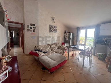 Foto Appartamento a Castellina Marittima di 68 m² con 3 locali in vendita