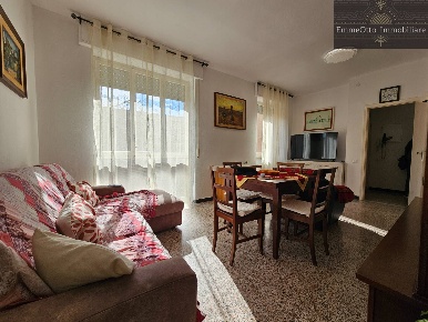 Foto Appartamento in Via Ranieri Sampante, Cagliari San Michele di 120 m²