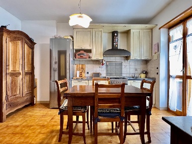 Foto Appartamento in VIA IV NOVEMBRE 56, Frabosa Sottana Centro di 99 m²