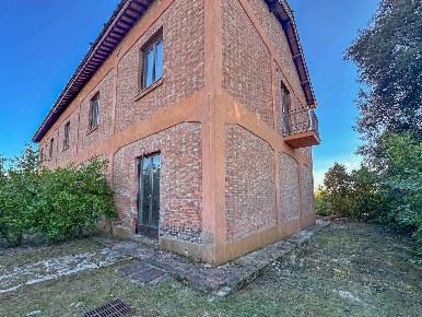 Foto Appartamento a Siena Isola d'Arbia di 155 m² con 5 locali in vendita