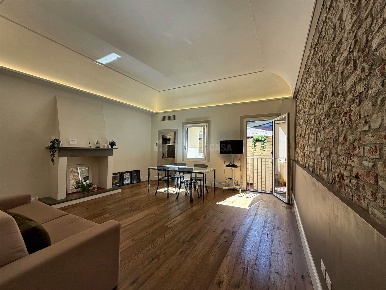 Foto Appartamento a Firenze Santo Spirito di 65 m² con 2 locali in vendita