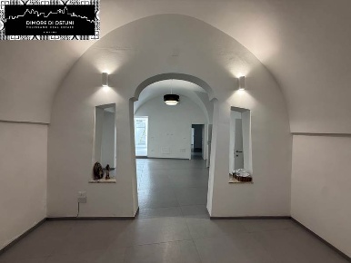 Foto Case indipendenti a Ostuni di 130 m² con 4 locali in affitto