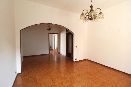 Foto Appartamento a Poggibonsi Centro di 88 m² con 4 locali in vendita