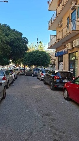 Foto Negozio a Salerno Torrione di 44 m² in vendita