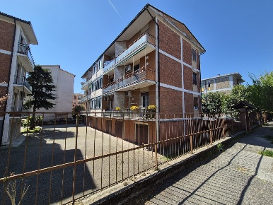 Foto Appartamento in Via Olona, Cremona Cristo Re di 119 m² con 4 locali
