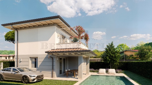 Foto Villa unifamiliare in Via Montanara, Pietrasanta di 130 m² in vendita