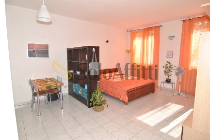 Foto Appartamento in Via de Larderel 88, Livorno Cisternone di 45 m²