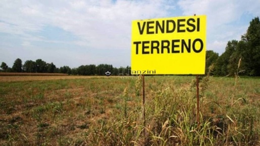 Foto Terreno edificabile a Villadose Centro di 800 m² in vendita