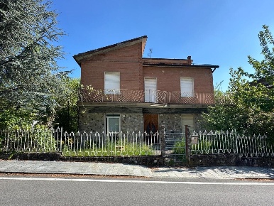 Foto Villa singola in SP15 103, Morfasso Centro di 150 m² con 10 locali