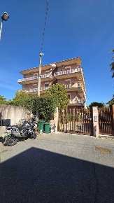 Foto Appartamento a Gravina di Catania Centro di 85 m² con 3 locali